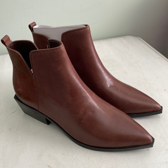 NWOT Nine West brown booties - Picture 1 of 16